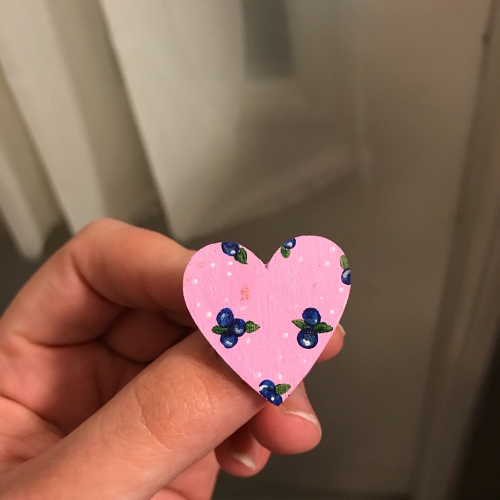 Blueberry pin